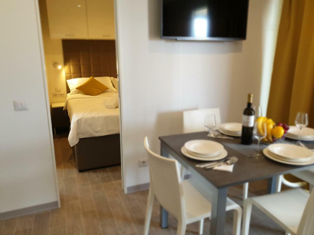 Dalmaris Camp - Prestige Mobile Homes Biograd Na Moru Zewnętrze zdjęcie