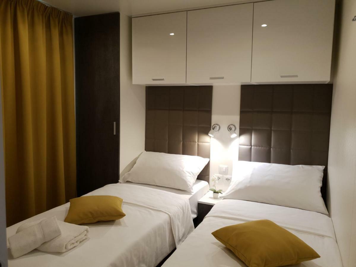 Dalmaris Camp - Prestige Mobile Homes Biograd Na Moru Zewnętrze zdjęcie